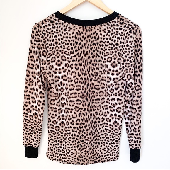 Betsy Johnson Leopard Print Sweater - Picture 2 of 6